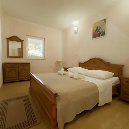 Valentina Trogir 아파트 Kaštel Štafilić