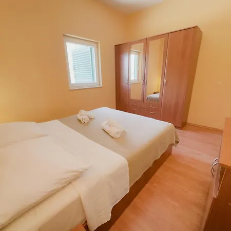 Valentina Trogir Apartman Kaštel Štafilić