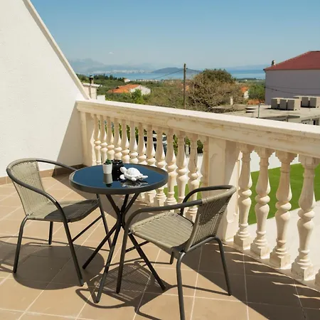 Valentina Trogir 아파트 Kaštel Štafilić